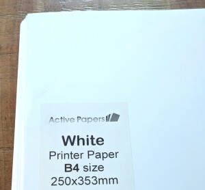 B4 size 250x353mm range of white paper & card 60-350gsm